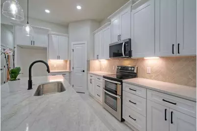 150 Waimanalo Lane, Bastrop, TX 78602 - Photo 16