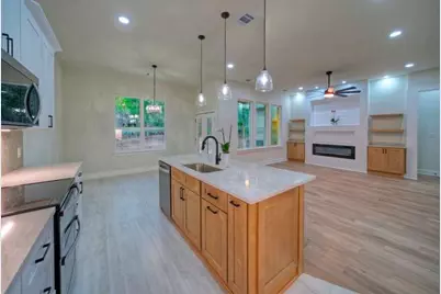150 Waimanalo Lane, Bastrop, TX 78602 - Photo 14