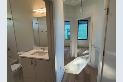 1131 Walton Lane #3, Austin, TX 78721 - Photo 10