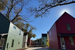 1131 Walton Ln, Austin, TX 78721 - Photo 16