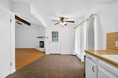 7025 Crosswood Drive, Austin, TX 78745 - Photo 16