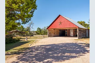 483 E Grand Oaks Drive, Harper, TX 78631 - Photo 28