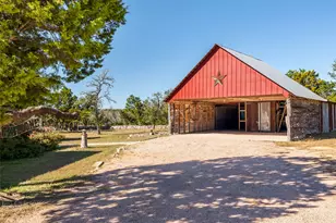 483 E Grand Oaks Dr, Harper, TX 78631 - Photo 28