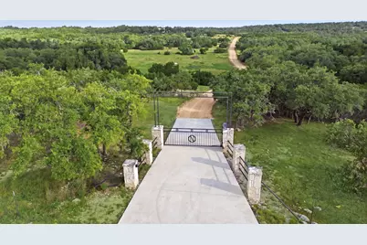 271 Rollin N Ranch Rd Road, Blanco, TX 78606 - Photo 2