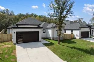 125 Hilea Ct, Bastrop, TX 78602 - Photo 2