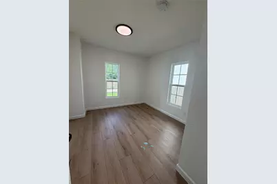 1207 Pine Street, Bastrop, TX 78602 - Photo 6