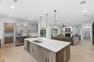 6203 Shoalwood Ave, Austin, TX 78757 - Photo 14