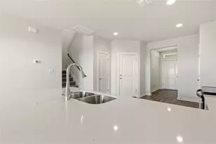 2306 Castillo Dr, Round Rock, TX 78664 - Photo 8