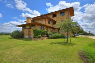 1908 Kahala Sunset Dr, Spicewood, TX 78669 - Photo 2