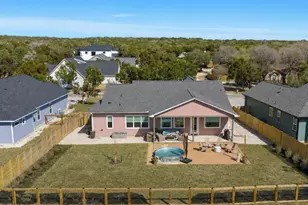 32 Acacia Dr, Wimberley, TX 78676 - Photo 14