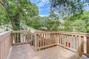 901 Newman Dr, Austin, TX 78703 - Photo 8