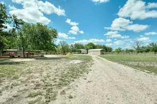 1032 Co Rd 340, Burnet, TX 78611 - Photo 14
