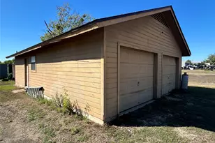 [Address not provided], Hutto, TX 78634 - Photo 30