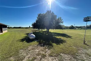 [Address not provided], Hutto, TX 78634 - Photo 34