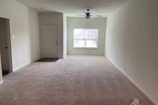 18741 Speculator Ln, Elgin, TX 78621 - Photo 14