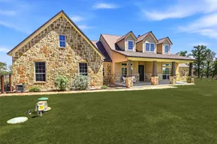 1211 Copperhead Rd, Seguin, TX 78155 - Photo 1