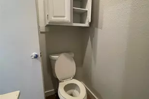 1108 W McCarty Ln, San Marcos, TX 78666 - Photo 18