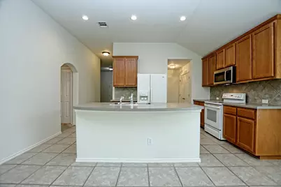 319 Lone Star Boulevard, Hutto, TX 78634 - Photo 2