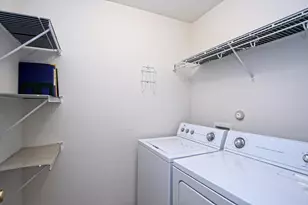 319 Lone Star Blvd, Hutto, TX 78634 - Photo 22