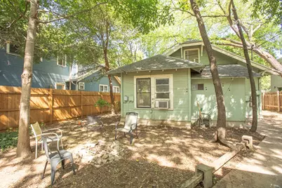 4205 Avenue B #Unit B, Austin, TX 78751 - Photo 12