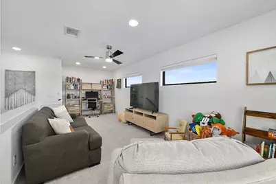 2050 Lohmans Spur Road #2301, Lakeway, TX 78734 - Photo 16