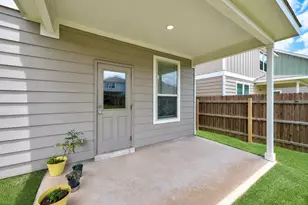 124 Banyon Dr, Liberty Hill, TX 78642 - Photo 22