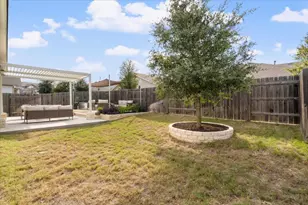8301 Dampton Ln, Austin, TX 78744 - Photo 26