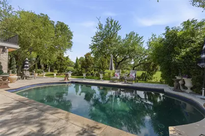 17 Hedgebrook Way, The Hills, TX 78738 - Photo 34