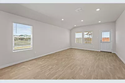 125 Raymondville Path, San Marcos, TX 78666 - Photo 14