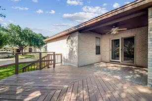 216 Meadow Brook Dr, Fredericksburg, TX 78624 - Photo 20