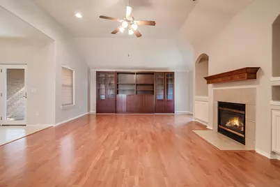 216 Meadow Brook Drive, Fredericksburg, TX 78624 - Photo 6