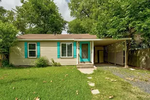 907 E 56th St, Austin, TX 78751 - Photo 1
