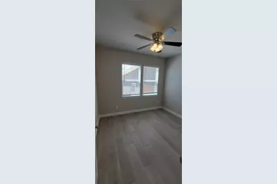 109 Everett Court #B, Jarrell, TX 76537 - Photo 6