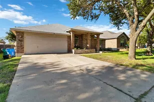 1320 Lochaline Loop, Pflugerville, TX 78660 - Photo 2