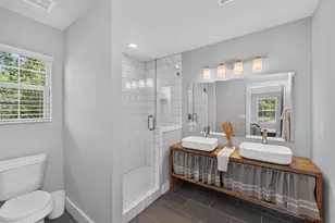 4504 Kitty Ave, Austin, TX 78721 - Photo 16