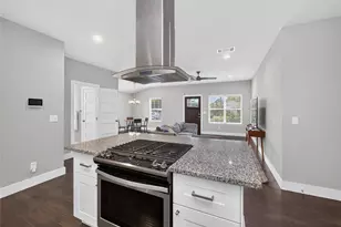 4504 Kitty Ave, Austin, TX 78721 - Photo 12