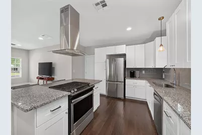 4504 Kitty Avenue, Austin, TX 78721 - Photo 10