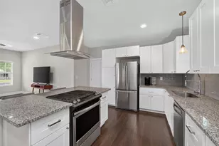 4504 Kitty Ave, Austin, TX 78721 - Photo 10