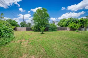4504 Kitty Ave, Austin, TX 78721 - Photo 30