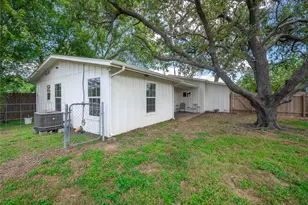 4504 Kitty Ave, Austin, TX 78721 - Photo 26