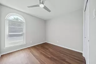 1810 Mearns Meadow Blvd, Austin, TX 78758 - Photo 12