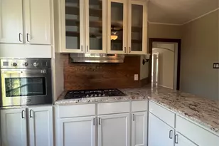 305 Moore Blvd, Austin, TX 78705 - Photo 22