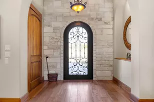 203 Pristine Ln, Georgetown, TX 78633 - Photo 4