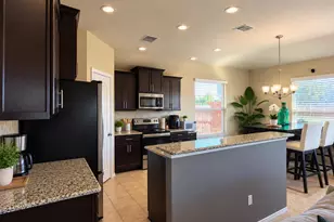 117 Zoisite Ln, Jarrell, TX 76537 - Photo 6