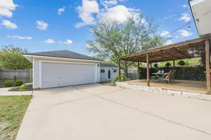 236 Bradfield Dr, Buda, TX 78610 - Photo 34