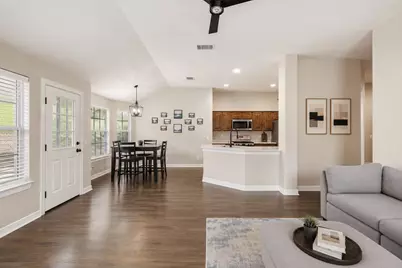 714 Newport Drive, Briarcliff, TX 78669 - Photo 8