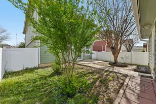 811 Craters of the Moon Blvd, Pflugerville, TX 78660 - Photo 22