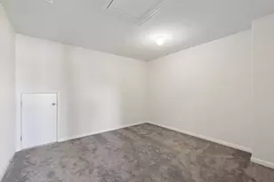 308 Castlefields St, Hutto, TX 78634 - Photo 28