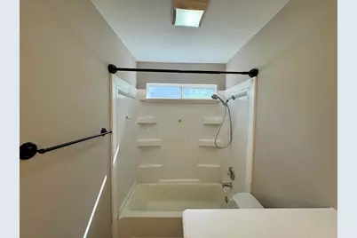 219 Crystal Knoll Boulevard, Georgetown, TX 78626 - Photo 12