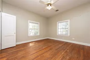 218 W 51st St, Austin, TX 78751 - Photo 10